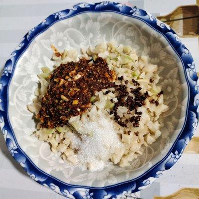 美食——麻辣条的做法，麻辣条做法大全集（这道麻辣萝卜干太销魂）