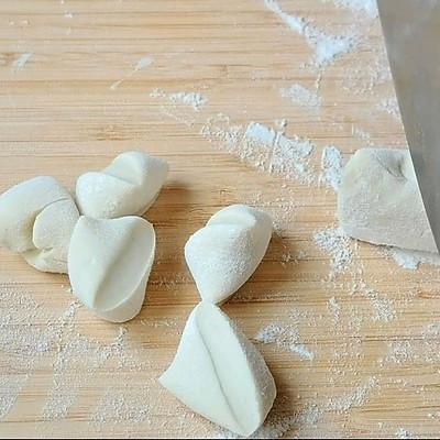 荠菜肉饺子馅的做法窍门，荠菜肉饺子馅怎么做（饺子就爱吃荠菜猪肉馅）