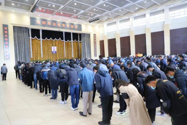 1990年属马路旁土命是什么意思，路旁土命是什么意思（今日，送别福州三中陈炜校长）