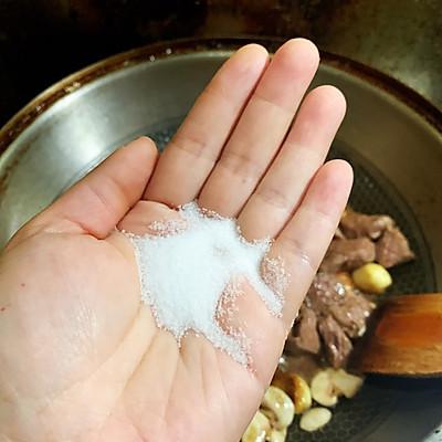 黑椒金蒜牛肉粒，金蒜牛肉粒比补药营养