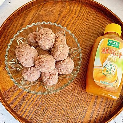 鸡肉火锅的做法，家庭版鸡肉火锅的做法（汤之鲜花胶鸡火锅不能少）