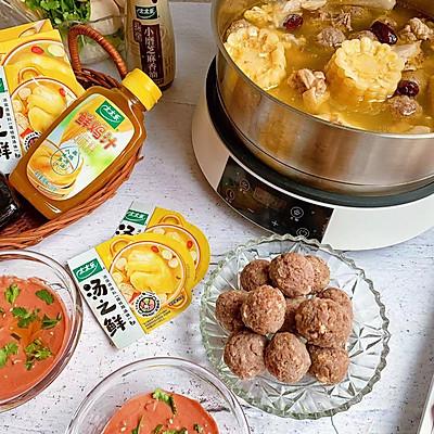鸡肉火锅的做法，家庭版鸡肉火锅的做法（汤之鲜花胶鸡火锅不能少）