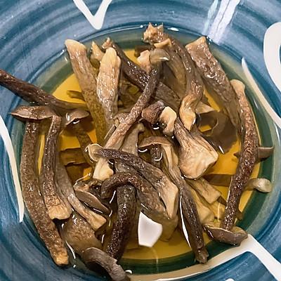 鹿茸菇怎么做好吃，鹿茸菇这样做好吃（我奶奶教我的鹿茸菇蒸猪肉的技巧）