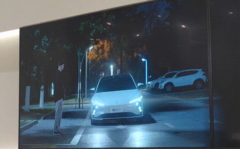 led跑马灯是什么意思，汽车跑马灯什么意思（大灯里养电子狗）