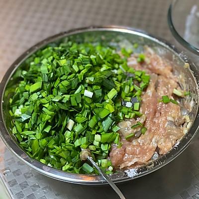 瘦肉鲜虾馄饨馅怎么做，瘦肉虾仁馄饨馅的做法（#一学就会快手菜#）