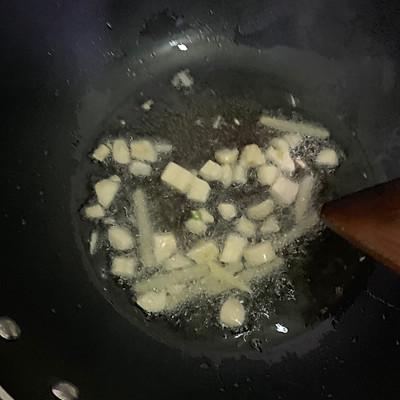清炒小油菜用焯水吗，这样的清炒小油菜