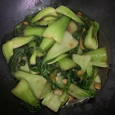 清炒小油菜用焯水吗，这样的清炒小油菜