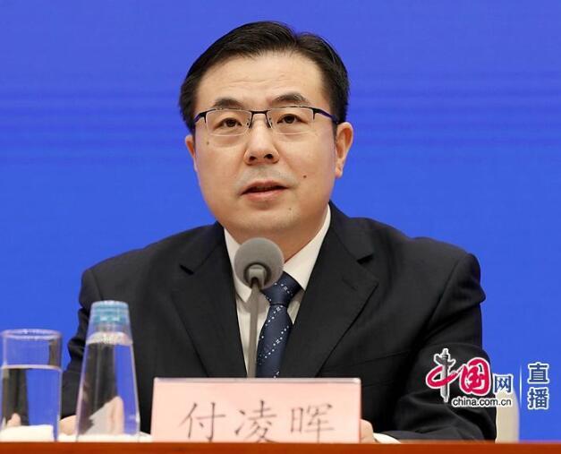 劳动力年龄范围，劳动法规定重体力劳动者年龄（中国发布丨我国16-59岁劳动年龄人口8.8亿人）