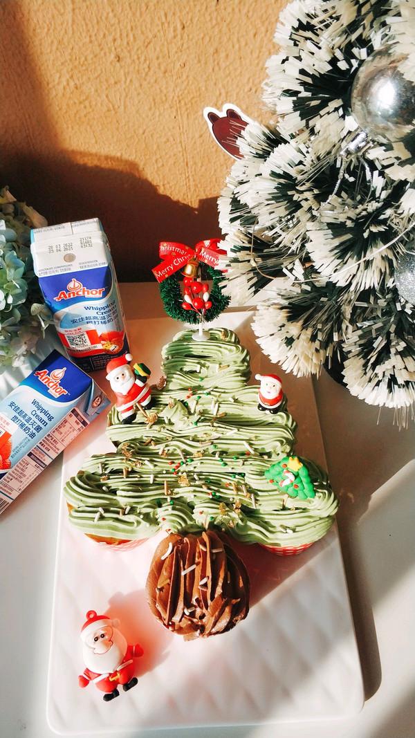 好看的圣诞树图片，好看的圣诞树图片手绘粉色（#安佳佳倍容易圣诞季#圣诞树）