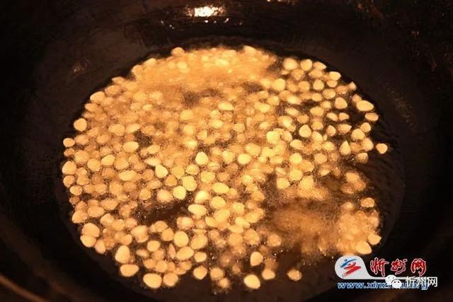 油茶是哪里的特产，广西桂林恭城油茶图片（忻州古城特色美食之——侯记油茶）