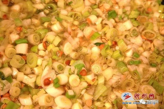 油茶是哪里的特产，广西桂林恭城油茶图片（忻州古城特色美食之——侯记油茶）