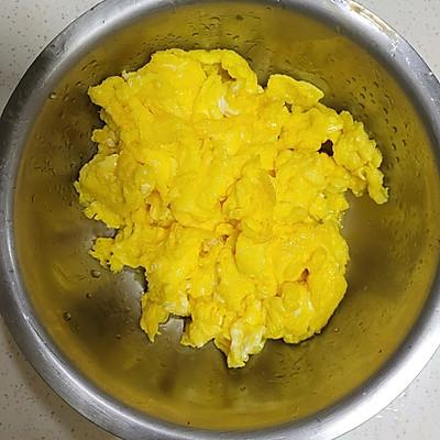 干豆腐炒黄瓜的家常做法，干豆腐炒黄瓜的家常做法视频（鸡蛋炒干豆腐这样做好吃一百倍）