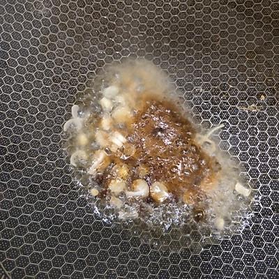 韭菜怎么炒好吃，只炒韭菜怎么炒好吃又简单（#一学就会快手菜#韭菜炒鸡蛋）