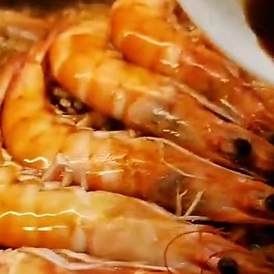 蒜香对虾步骤，清蒸蒜蓉对对虾的做法大全（#一学就会快手菜#蒜香大虾）