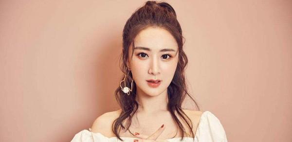 人民日报点名李佳琦，人民日报点名李佳琦是谁（薇娅李佳琦双双翻车）