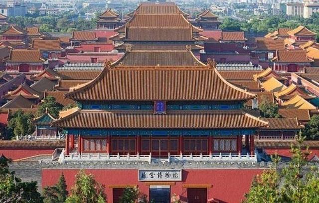 介绍故宫的建筑结构极其作用，故宫的建筑特点和历史意义（我国古代宫殿建筑特点）