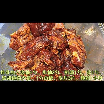 电饭锅焖排骨，排骨焖饭的做法（#一学就会快手菜#电饭锅焖排骨你这么做）