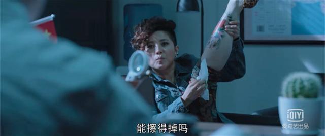 《对手》电视剧首播口碑怎样，对手电视剧评分（郭京飞新剧《对手》开播口碑爆棚）