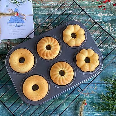 巧克力甜甜圈的制作方法窍门，巧克力甜甜圈的制作方法窍门英语（香浓美味的圣诞巧克力甜甜圈）