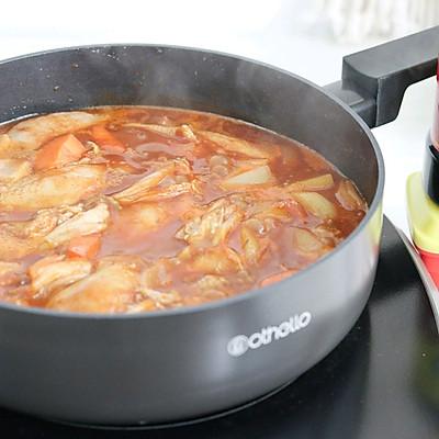 炖鸡翅的家常做法，鸡翅中怎样烧好吃（#一学就会快手菜#辣炖鸡翅）