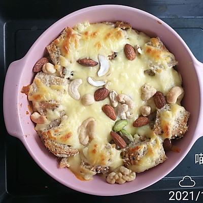 香烤芝士面包，有爱暖心冬日必备养生菜好吃易做的牛奶芝士吐司