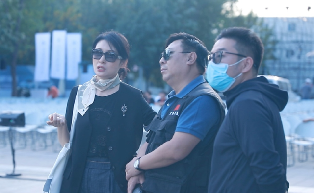 周涛个人资料，中烟周涛个人资料（著名主持人周涛再次调职）