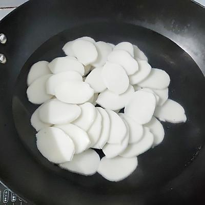 年糕片怎么做好吃，年糕怎么做好吃（#一学就会快手菜#）