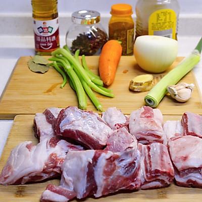 蒸烤箱烤羊排的方法步骤，#一学就会快手菜#家庭烤羊排