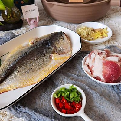 黄鱼怎么做好吃，黄鱼怎么做好吃又简单视频（无水无油‼️家常焗黄鱼）