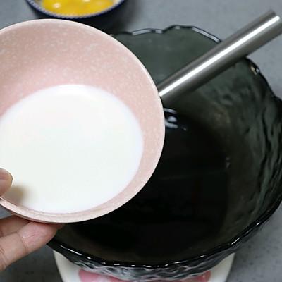 黑芝麻酱怎么吃好吃，黑芝麻酱怎么吃好吃窍门（#健康甜蜜烘焙料理#黑芝麻果酱蛋糕三明治）