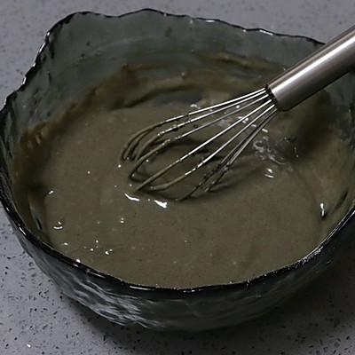 黑芝麻酱怎么吃好吃，黑芝麻酱怎么吃好吃窍门（#健康甜蜜烘焙料理#黑芝麻果酱蛋糕三明治）