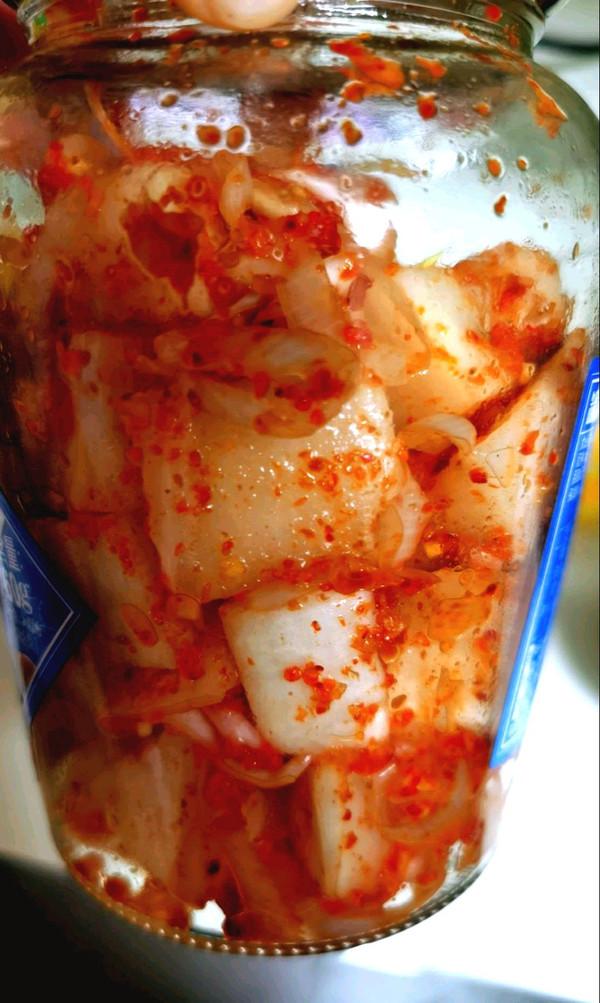 泡菜怎么做好吃腌泡菜的家常做法，腌制泡菜的做法大全窍门（泡菜萝卜块就这么做）