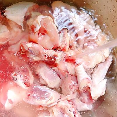 四川香菇滑鸡的做法，四川香菇滑鸡的做法大全（#一学就会快手菜#香菇蒸滑鸡）