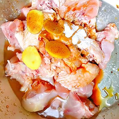 四川香菇滑鸡的做法，四川香菇滑鸡的做法大全（#一学就会快手菜#香菇蒸滑鸡）