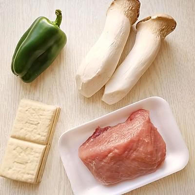 杏鲍菇怎么做好吃，杏鲍菇怎么做好吃法大全 视频（杏鲍菇这样炒，比排骨还要好吃）