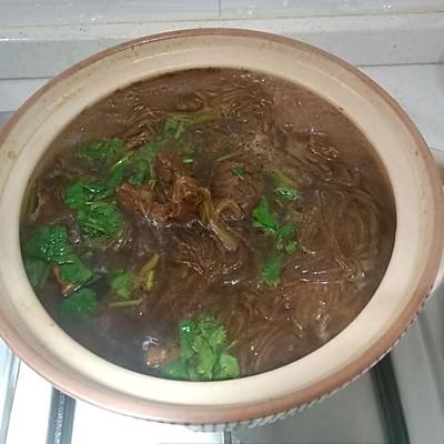 牛肉炒粉絲的做法,牛肉炒粉絲的做法視頻(這道最愛牛肉粉絲煲你需要