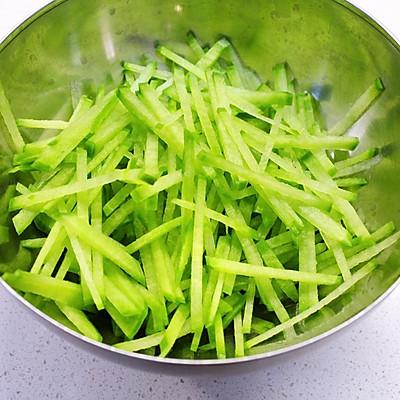 扇贝丁汤的做法，扇贝丁汤的做法大全（#东古家味美食#全贝萝卜丝汤）