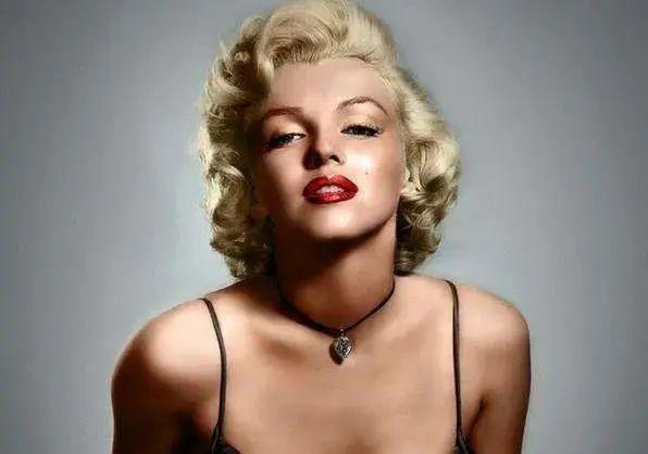 tf口红哪个颜色好看 tf口红最火色号排名，tf口红哪个颜色好看（9支热门色号，闭眼买都错不了）