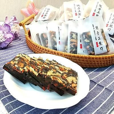 阿胶糕的功效与作用及食用方法，阿胶糕的正确服用方法（美容养颜补气血，自制阿胶糕）