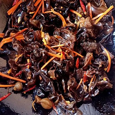 鸡蛋炒什么，鸡蛋炒什么下饭（一周吃六次都嫌少）