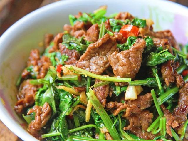 香菜牛肉的做法，鱼香肉丝的制作方法（劲爽嫩滑的香菜牛肉）
