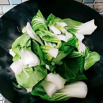 上海青是什么菜，上海青是什么菜吃多有害吗（让你停不下筷子的清炒矮脚黄）