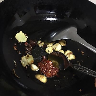 红烧兔子肉，红烧兔肉的做法 最正宗的做法（#东古家味美食#红烧兔子肉）