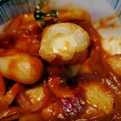 最简单的辣炒年糕做法，辣炒年糕制作方法（只用4种调味料就可以做出最正宗的韩式辣炒年糕）