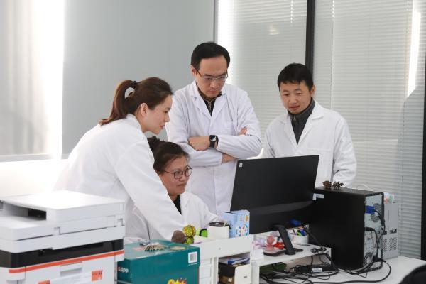 一斗穷二斗富三斗四斗开当铺五斗六斗，一斗穷二斗富的顺口溜是什么（斗和簸箕奥秘被发现）