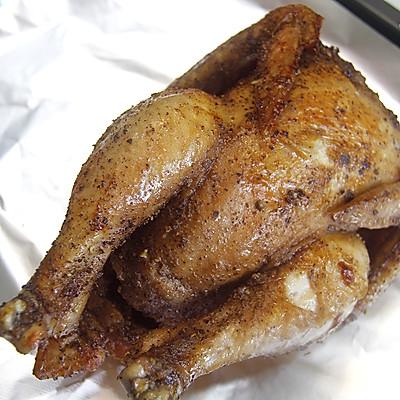 烤鸡要烤多久，用空气炸锅烤鸡要烤多久（椒香脆皮烤全鸡五分钟就能上桌的美食）