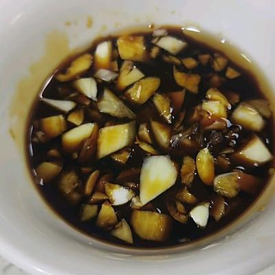 猪红怎么做菜，猪红汤怎样做好吃呢（蒸血肠杀猪菜一上桌）