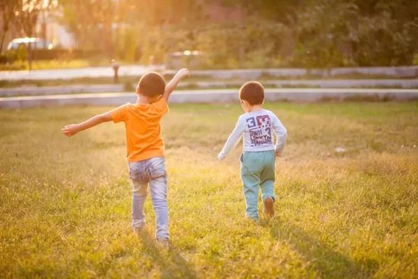 qq特别关心怎么看关心我的人，如何查找QQ上特别关心我的人（是你决定了孩子初、高中阶段能否过好）