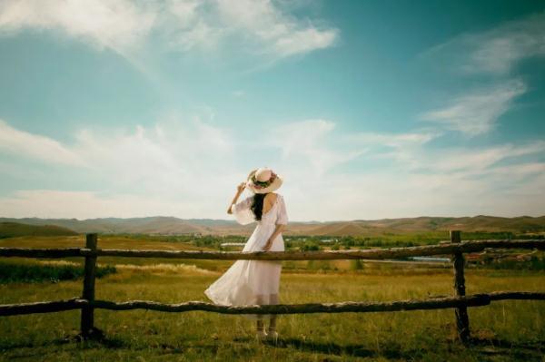 青涩是什么意思，看着好青涩是什么意思（坚持这四个习惯）