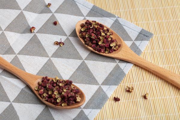 哺乳期能吃花椒吗，神奇的花椒，专治富贵病